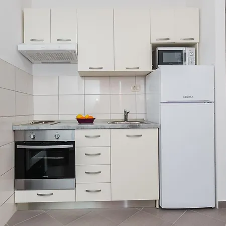 Viljac * 特罗吉尔