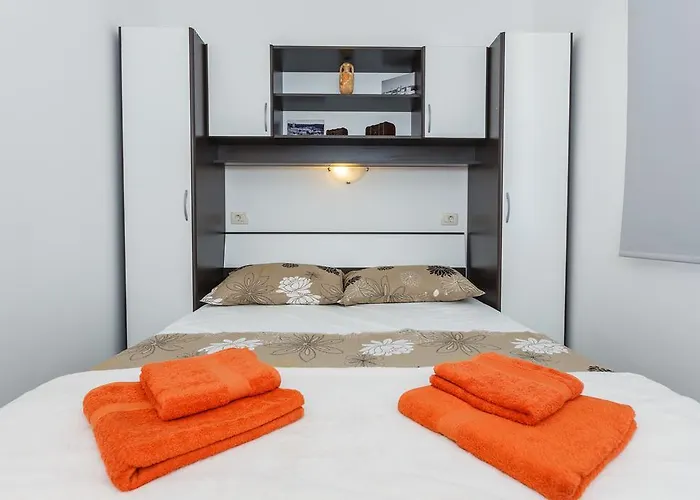 Viljac Apartment Trogir