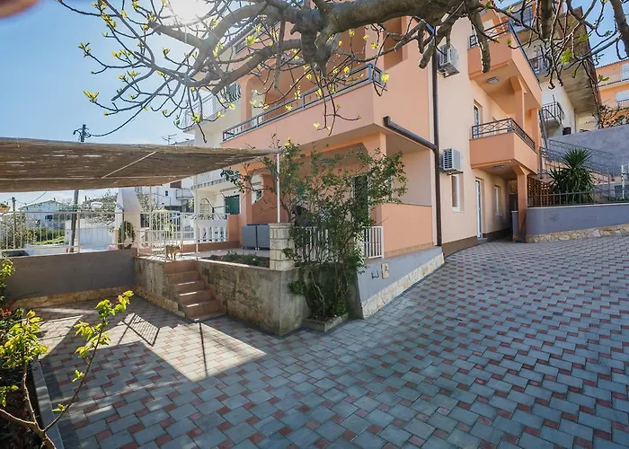 Viljac Apartment